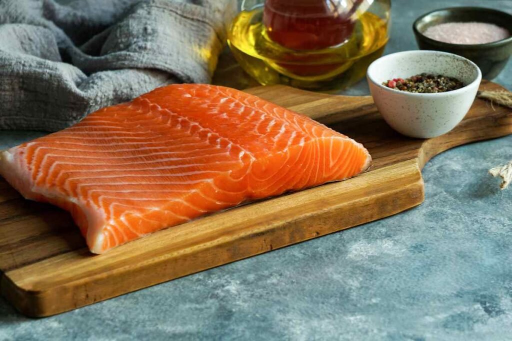 dangers potentiels du Saumon gravlax : bactéries pathogènes