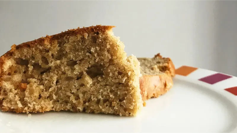 Comment réussir à faire gonfler un gâteau sans levure chimique avec le miel